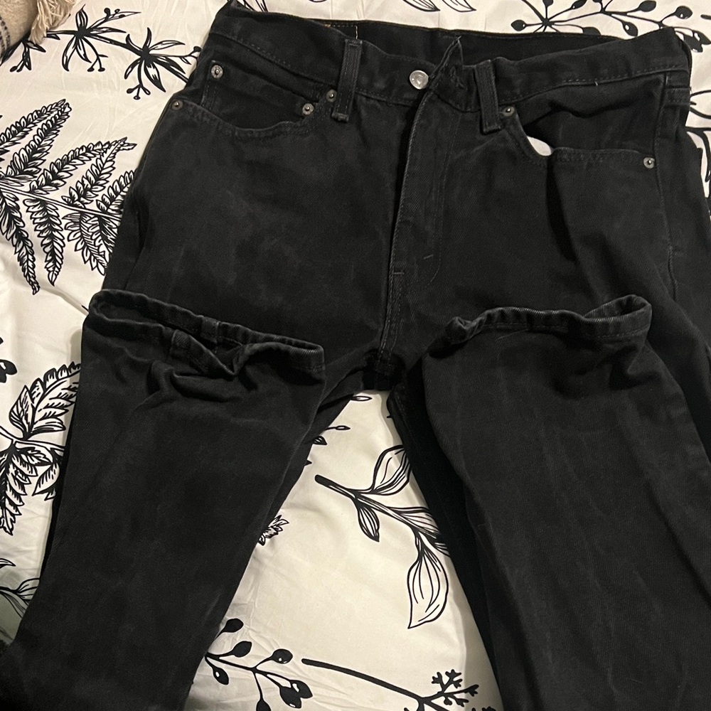 Men's Leviโs 505 Black Denim Pants